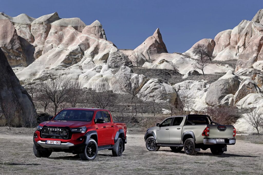 hilux gr e ibrida