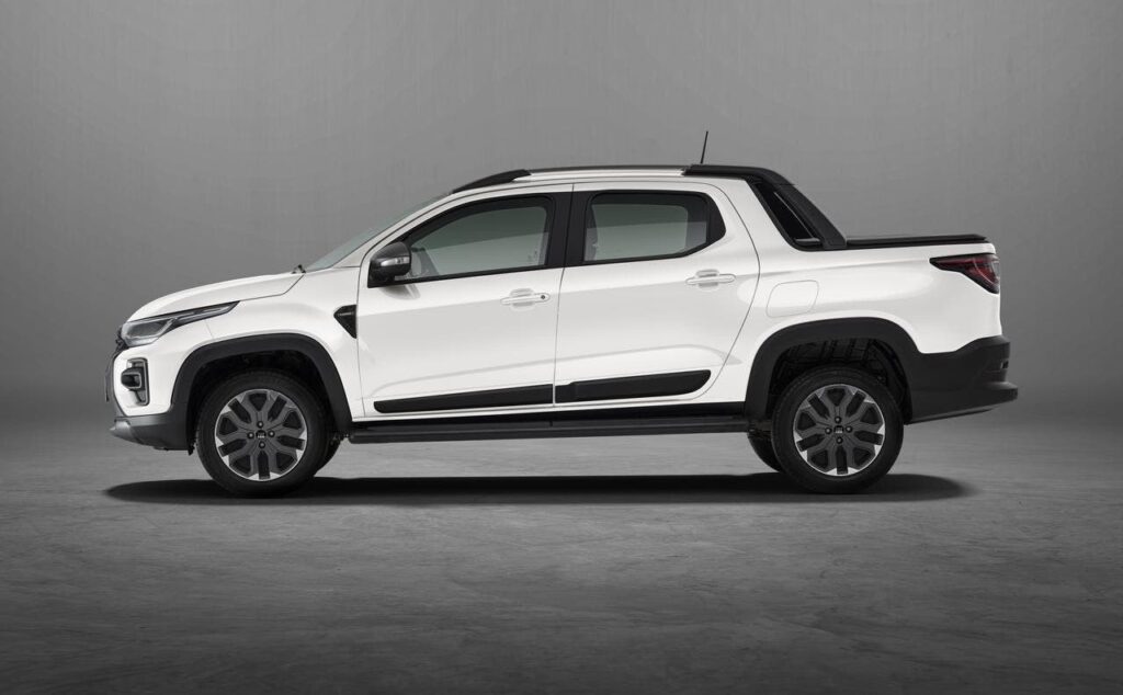fiat strada